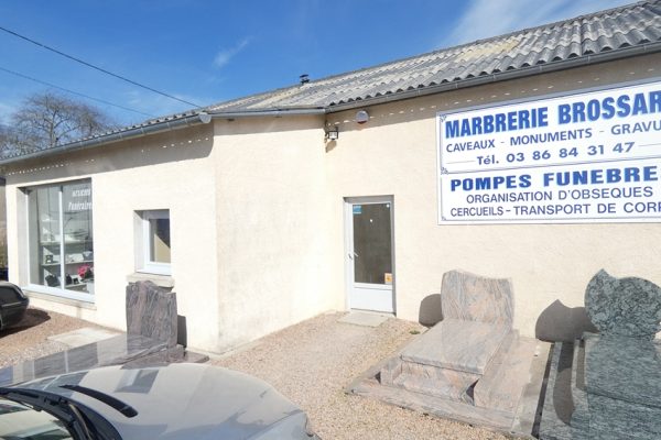 P1010073 Photo de l'agence Pompes Funèbres Brossard - Moulins-Engilbert